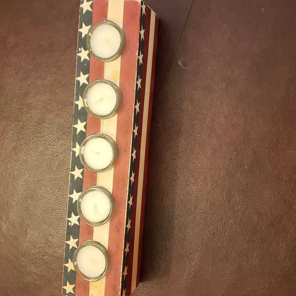 Coldwater Creek Patriotic Candle Holder with Stars and Stripes - Picture 2 of 11